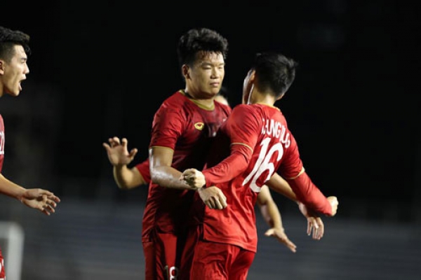 U22 Th&aacute;i Lan b&aacute;m s&aacute;t ng&ocirc;i đầu của Việt Nam