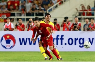 B&agrave;n thắng rất đẳng cấp của Quang Hải