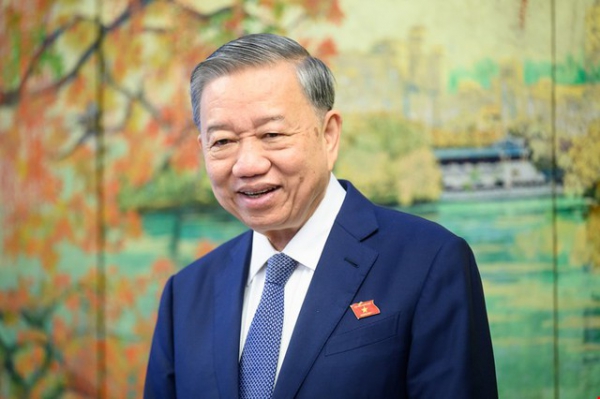 Tổng B&iacute; thư T&ocirc; L&acirc;m: Đất nước ph&aacute;t triển th&igrave; người d&acirc;n phải được thụ hưởng th&agrave;nh quả