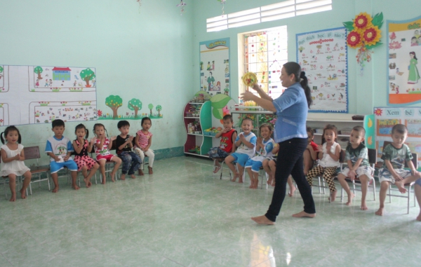 Giáo dục mầm non nơi &quot;đất mũi&quot;: Thiếu cả trường lớp và giáo viên