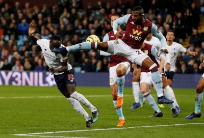 Ngược d&ograve;ng si&ecirc;u hạng, Liverpool hạ Aston Villa, giữ ng&ocirc;i đầu ph&uacute;t 90+4