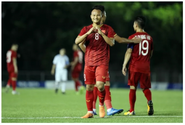 Khi thầy Park kho&aacute;i Trọng Ho&agrave;ng