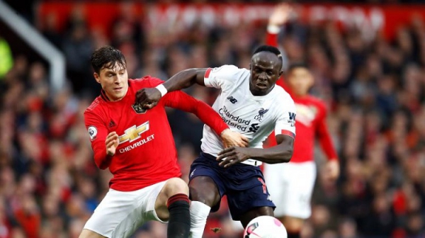 9 CLB l&agrave;m loạn, sự trở lại của Ngoại hạng Anh tr&ecirc;n bờ vực đổ vỡ