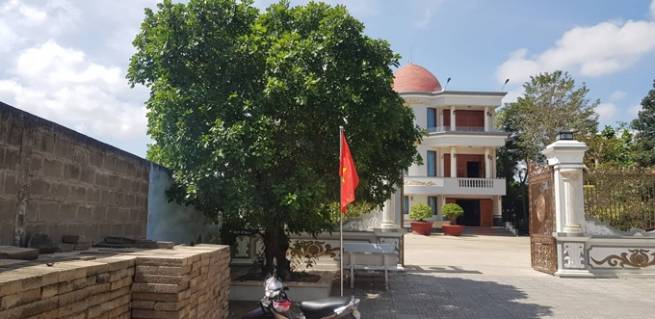 Thiếu tướng qu&acirc;n đội l&ecirc;n tiếng việc x&acirc;y chắn đất quy hoạch l&agrave;m đường