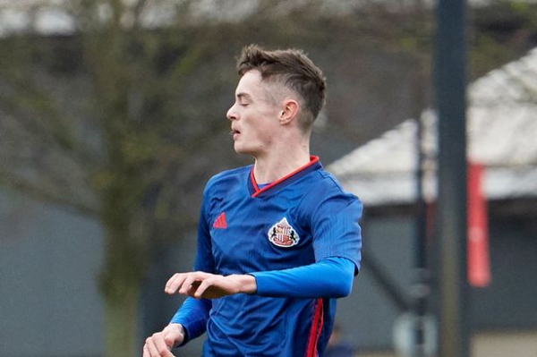 Chuyển nhượng tối 6/5: MU chi&ecirc;u mộ th&agrave;nh c&ocirc;ng 'thần đồng' 16 tuổi