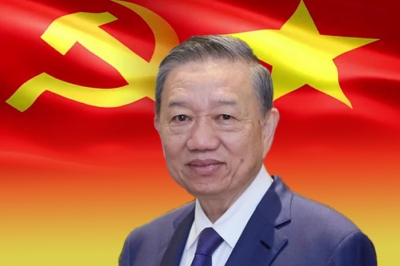 Tổng B&iacute; thư T&ocirc; L&acirc;m được bầu l&agrave;m Chủ tịch nước