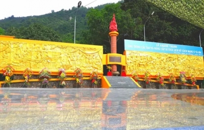 N&acirc;ng cấp căn cứ địa c&aacute;ch mạng &Ocirc; T&agrave; S&oacute;c