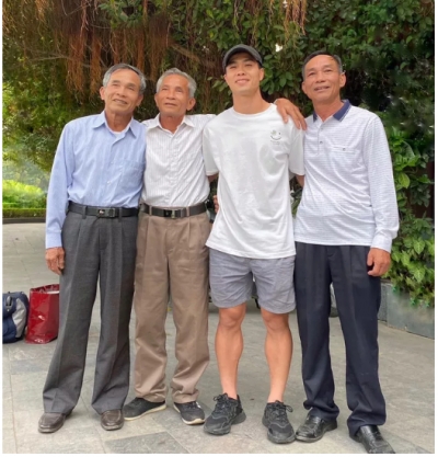 C&ocirc;ng Phượng trở về nước, chờ ng&agrave;y hội qu&acirc;n CLB TP HCM