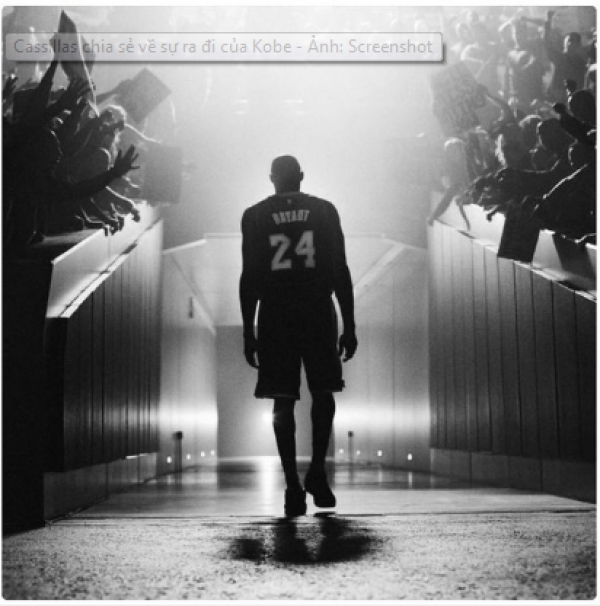 Ronaldo c&ugrave;ng nhiều ng&ocirc;i sao b&agrave;ng ho&agrave;ng trước sự ra đi của Kobe Bryant