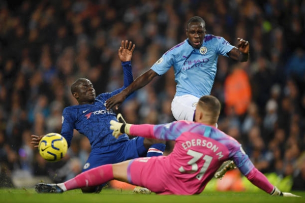 Man City lội ngược d&ograve;ng ngoạn mục trước Chelsea