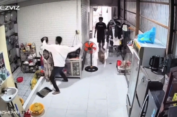 Vụ clip vợ bị chồng đánh gục khi đang nấu ăn: Hé lộ cuộc làm việc với công an
