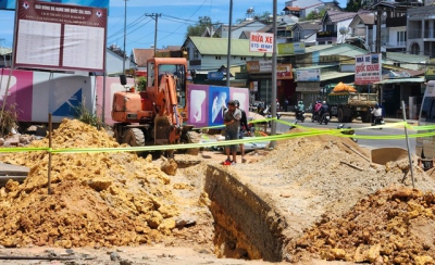 Phát hiện vật nghi quả bom “khủng” khi làm đường ở Đà Lạt