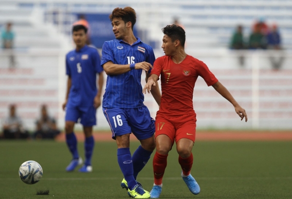 Chuy&ecirc;n gia: "Th&aacute;i Lan thua v&igrave; qu&aacute; coi thường SEA Games"