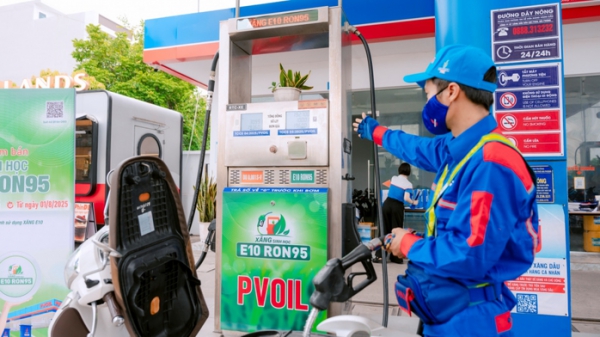 Bộ C&ocirc;ng Thương: Từ 1-6, c&acirc;y xăng phải b&aacute;n E10, thay thế RON 95