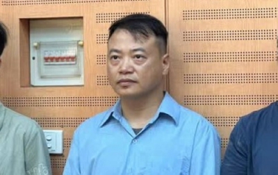 Shark B&igrave;nh rửa tiền cho đường d&acirc;y lừa đảo của Mr Pips