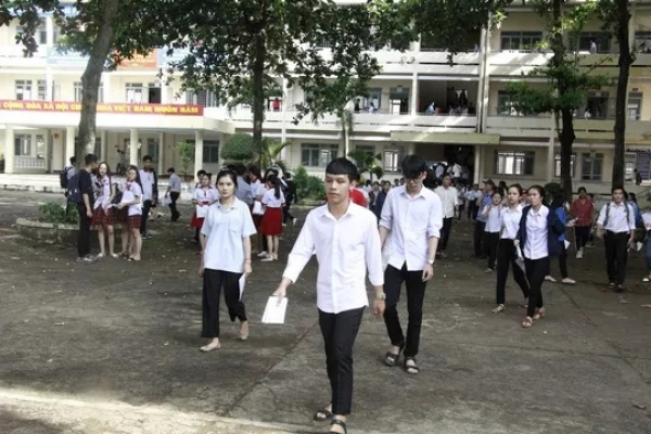 Trưởng ban chấm thi nói gì về việc hơn 1.450 bài thi &quot;lỗi bất thường&quot;?