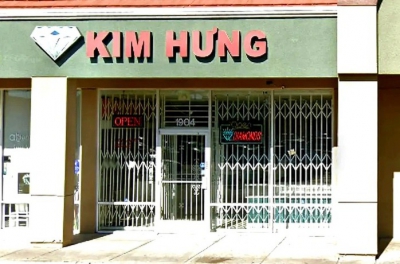 Tiệm v&agrave;ng Kim Hưng ở California - Mỹ bị cướp t&aacute;o tợn