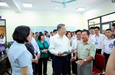 Tổng B&iacute; thư T&ocirc; L&acirc;m: Phải chuyển từ tư duy h&agrave;nh ch&iacute;nh sang tư duy phục vụ