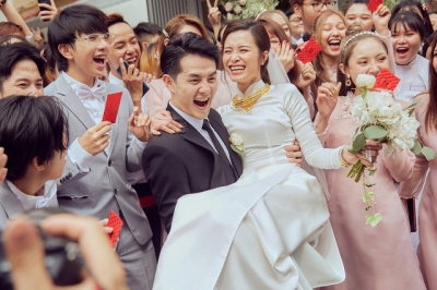 Trước khi ra Phú Quốc tổ chức đám cưới với 500 khách, Ông Cao Thắng và Đông Nhi có chia sẻ xúc động