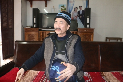 Vợ nhốt chồng v&agrave;o lồng sắt ở Thanh H&oacute;a: Th&ecirc;m nhiều t&igrave;nh tiết lạ