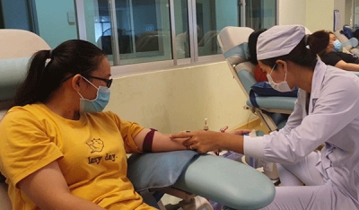 Bệnh viện b&aacute;o động thiếu m&aacute;u điều trị cho bệnh nh&acirc;n