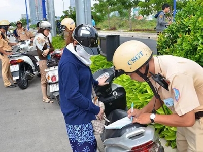 Đề xuất tăng nặng mức xử phạt với vi phạm nồng độ cồn, ma t&uacute;y khi l&aacute;i xe