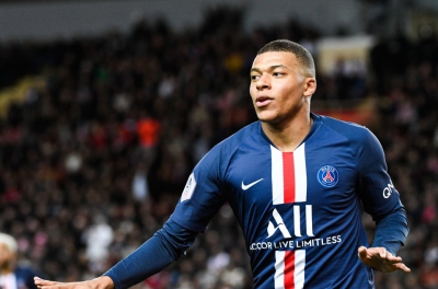 Vượt Neymar, Mbappe đoạt danh hiệu c&aacute; nh&acirc;n đầu ti&ecirc;n trong năm 2020