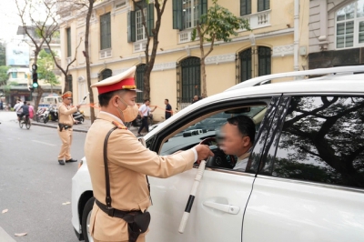 CSGT cả nước ra qu&acirc;n xử l&yacute; nồng độ cồn trong ng&agrave;y m&ugrave;ng 1 Tết