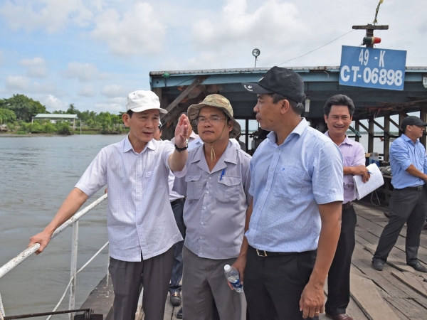 Xử l&yacute; điểm sạt lở bờ s&ocirc;ng &Ocirc; M&ocirc;n đảm bảo hiệu quả, bền vững