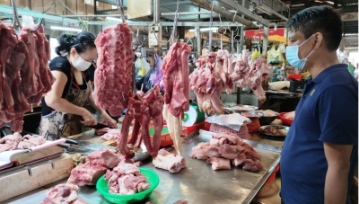 Giá heo hơi tăng nhẹ, thịt heo bình ổn
