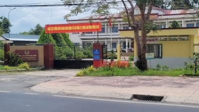 Bấm 4 biển số xe siêu đẹp ở Đồng Tháp: "Có vấn đề về con chip"?