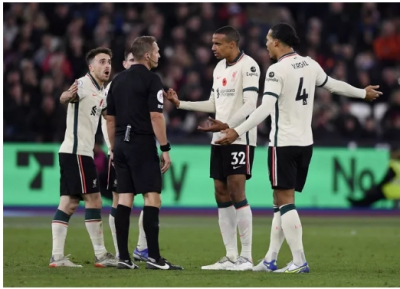 HLV Klopp &quot;đổ lỗi&quot; trọng tài sau thất bại của Liverpool