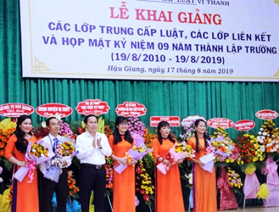Phát triển Trường Trung cấp Luật Vị Thanh thành trung tâm đào tạo thu hút nguồn nhân lực chất lượng cao cả khu vực