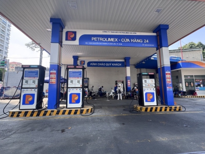 V&igrave; sao c&aacute;c nước xả kho, gi&aacute; dầu thế giới vẫn tăng cao?