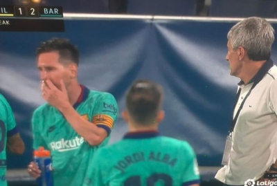 Cầu thủ Barca nghe chỉ đạo của Messi v&agrave; phớt lờ HLV Setien
