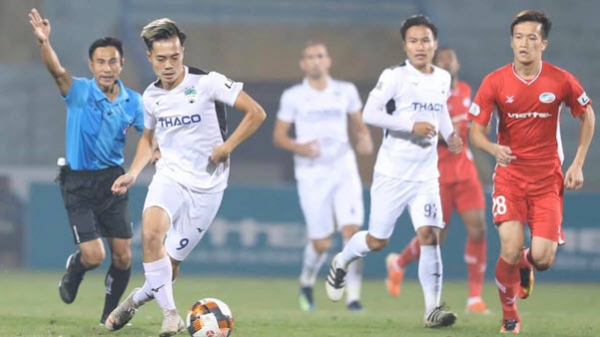 V-League tạm ho&atilde;n, HAGL tự r&egrave;n qu&acirc;n với đối thủ quen thuộc