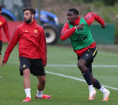 Bruno Fernandes t&acirc;ng bốc Pogba trước trận MU đại chiến Tottenham
