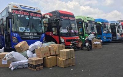 Tiềm ẩn rủi ro từ h&agrave;ng h&oacute;a gửi xe kh&aacute;ch