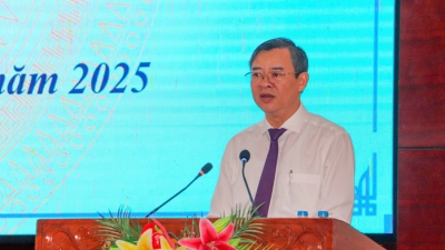 Chủ tịch UBND TP Cần Thơ thông tin việc mua 2 máy xạ trị theo chỉ đạo của Thủ tướng