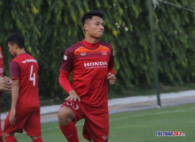 Mạc Hồng Qu&acirc;n g&acirc;y ấn tượng đặc biệt khi c&ograve;n ở CH S&eacute;c