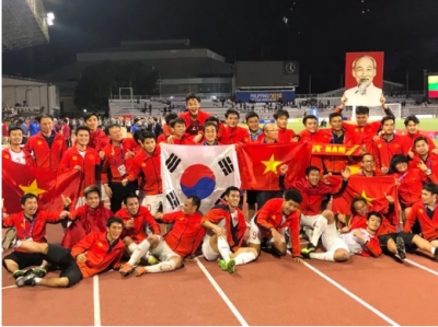 CNN chỉ ra l&iacute; do Indonesia thất bại, truyền th&ocirc;ng Th&aacute;i Lan hết lời ngợi khen Việt Nam