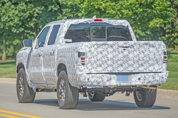 Nissan Navara thế hệ mới sẽ thừa hưởng công nghệ của Mercedes-Benz X-Class