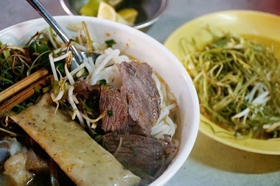 Món ngon &quot;đốn tim&quot; du khách trong chợ người Hoa ở Sài Gòn