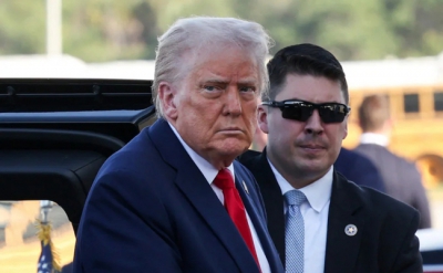 Tổng thống Donald Trump nói “tức giận” vì yêu cầu của tổng thống Nga