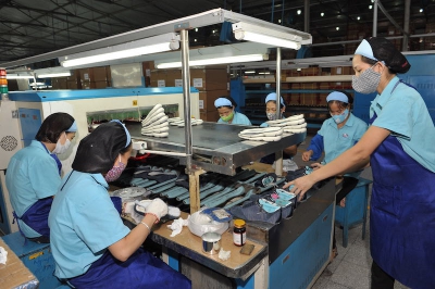 Đơn hàng dồn dập trở lại, da giày hồi phục sản xuất