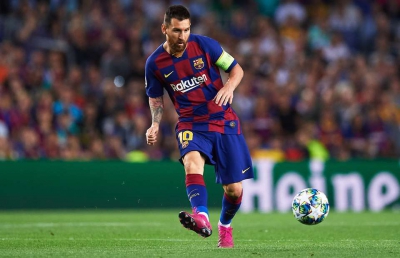 Ai l&agrave; vua kiến tạo của b&oacute;ng đ&aacute; thế giới thế kỷ 21?