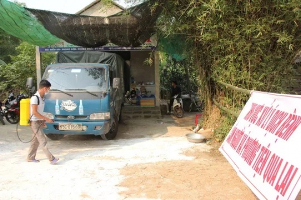 Th&ecirc;m địa phương ở miền T&acirc;y, miền Trung b&ugrave;ng ph&aacute;t dịch tả heo ch&acirc;u Phi