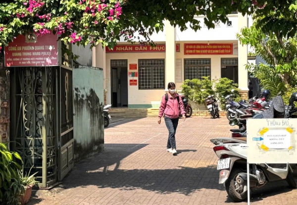 Sau tiếng nổ, 1 phó trưởng công an phường tử vong tại trụ sở