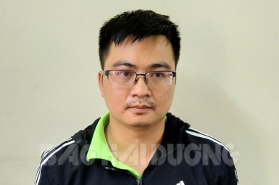 Nh&acirc;n vi&ecirc;n ng&acirc;n h&agrave;ng trộm tr&ecirc;n 6 tỷ đồng từ nhiều m&aacute;y ATM