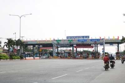 Cố t&igrave;nh g&acirc;y rối ở trạm BOT An Sương - An Lạc